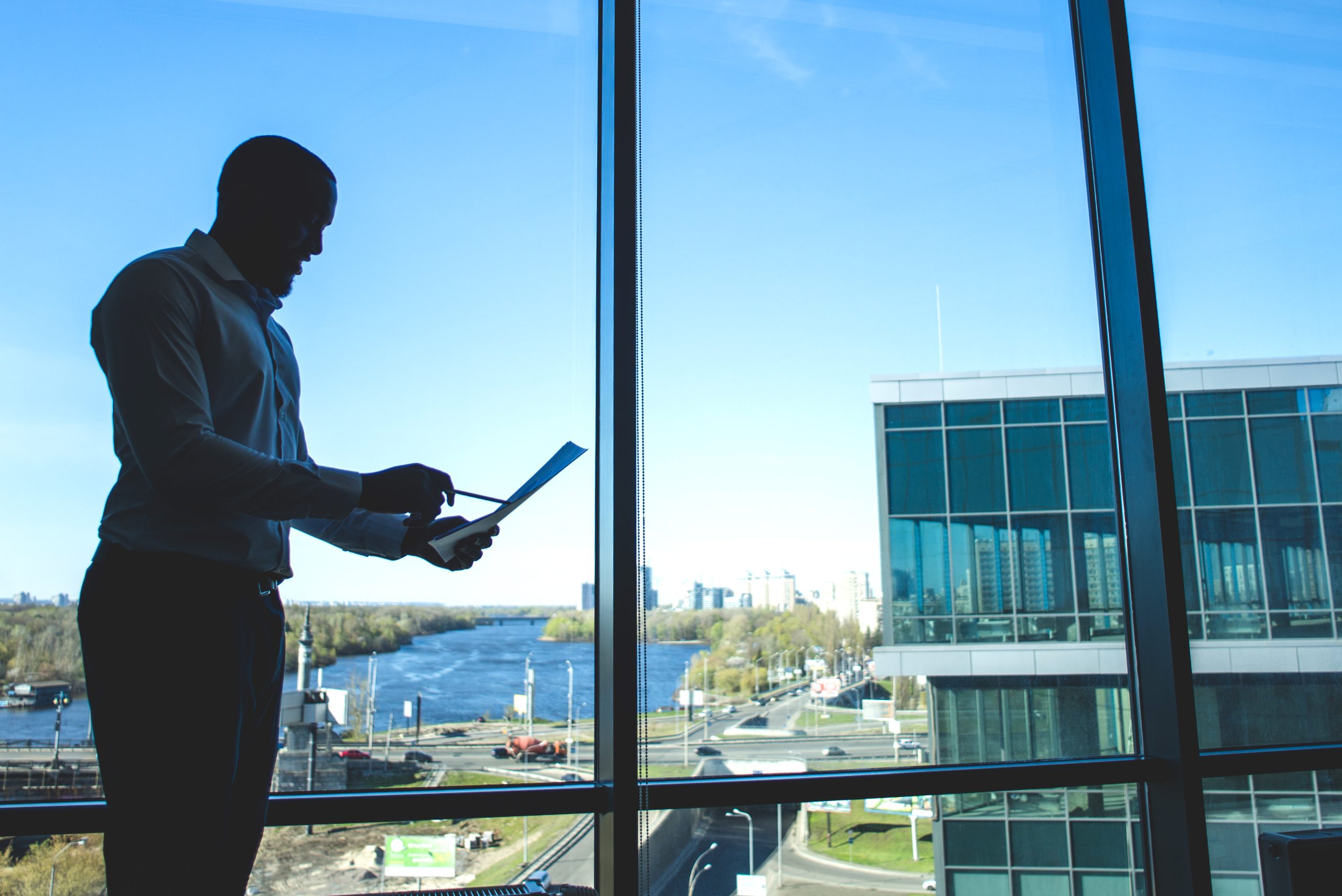 Can Solar Window Film Reduce Heat Without Blocking Natural Light?